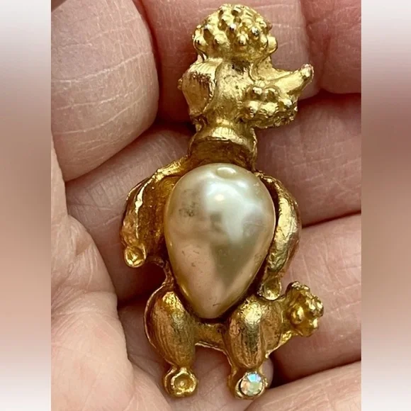 Vintage Dog Brooches Lot Gerry’s Pearl & Gems Jelly Belly Poodle Cocker Spaniel - Picture 3 of 8